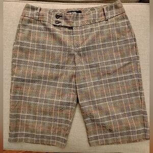 Women's Bermuda Shorts Size 2